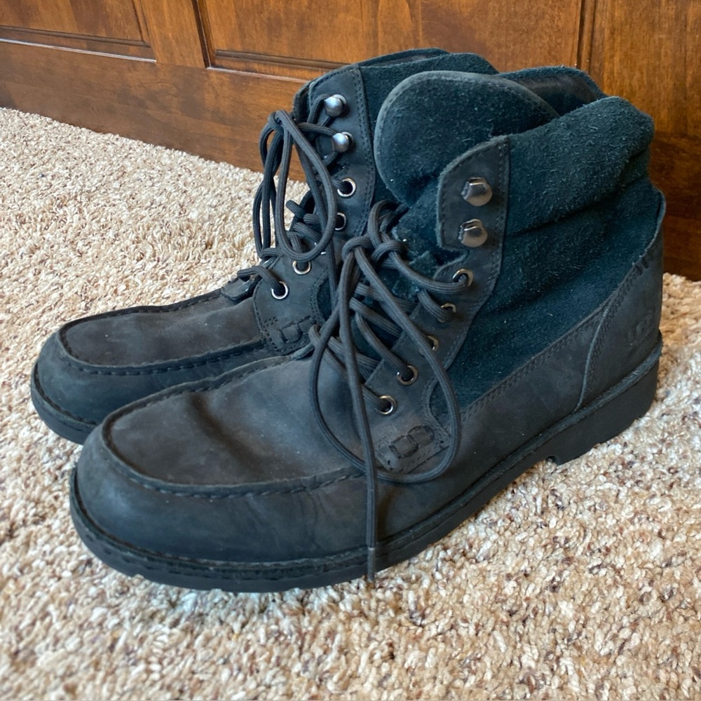 Ugg Barrington Waterproof Moc Toe Boots Black Mens Size 10 Leather Suede Ankle
